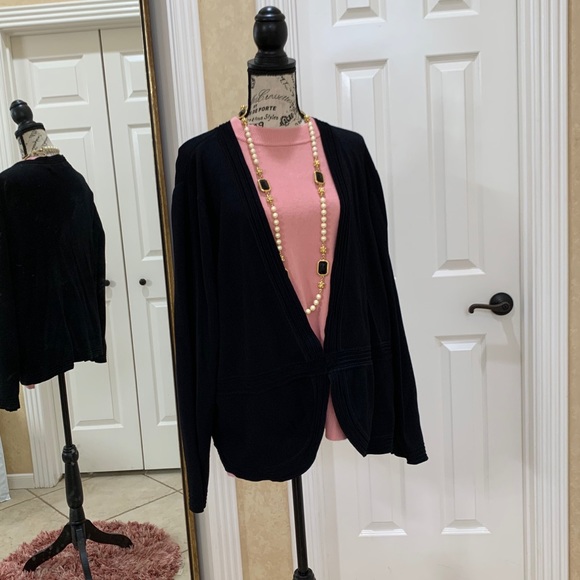 Pink Soft Classy Sweater NWT - Picture 4 of 10